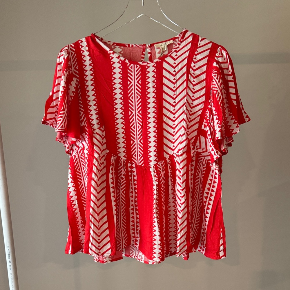 Red and White Geometric Blouse size Medium
